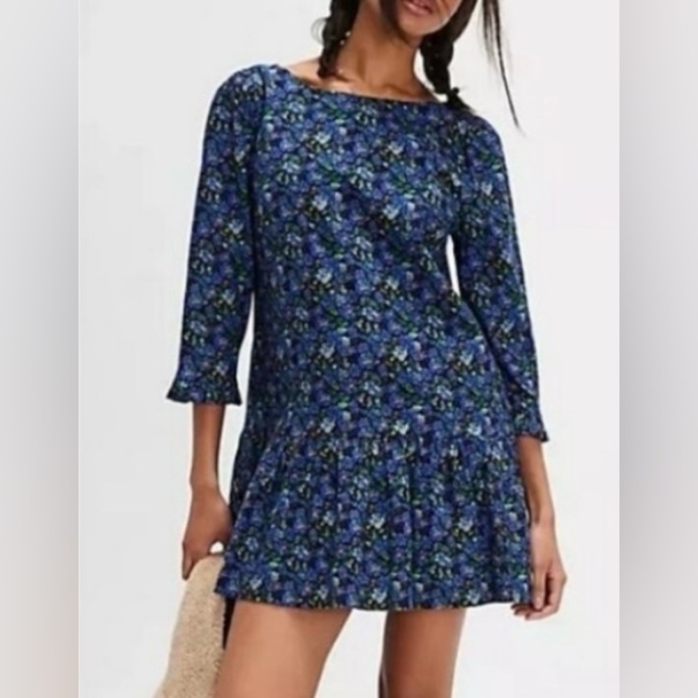NWOT-Free People- “The Avenue” Floral Print Mini Dress w.Cut Out Back - Blue - M